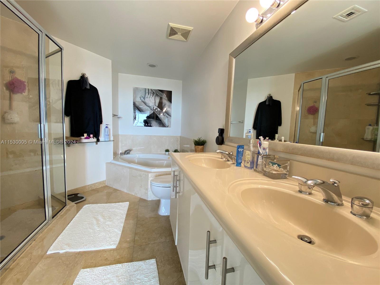 360 CONDO A - Residential