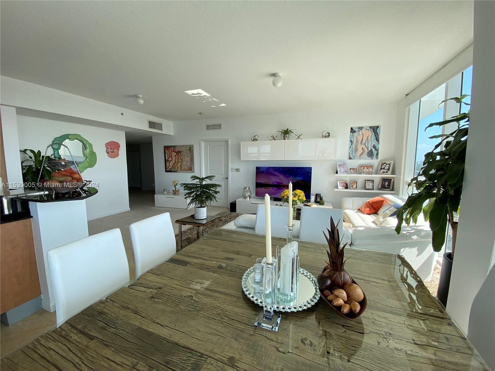 360 CONDO A - Residential