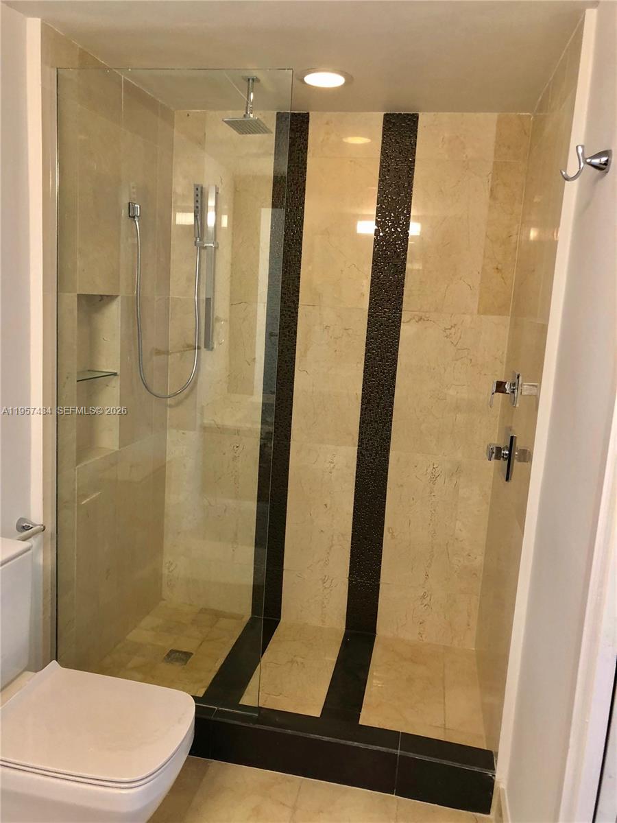 THE CRIMSON CONDOMINIUM - Residential