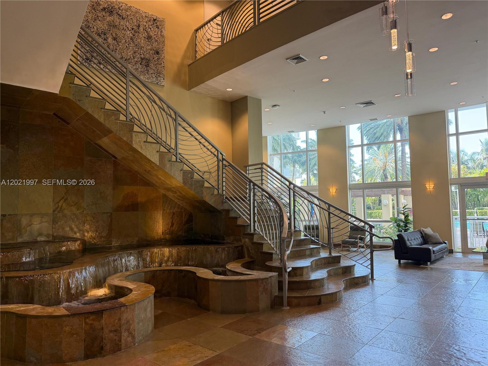 DUO CONDOMINIUM EAST - Residential