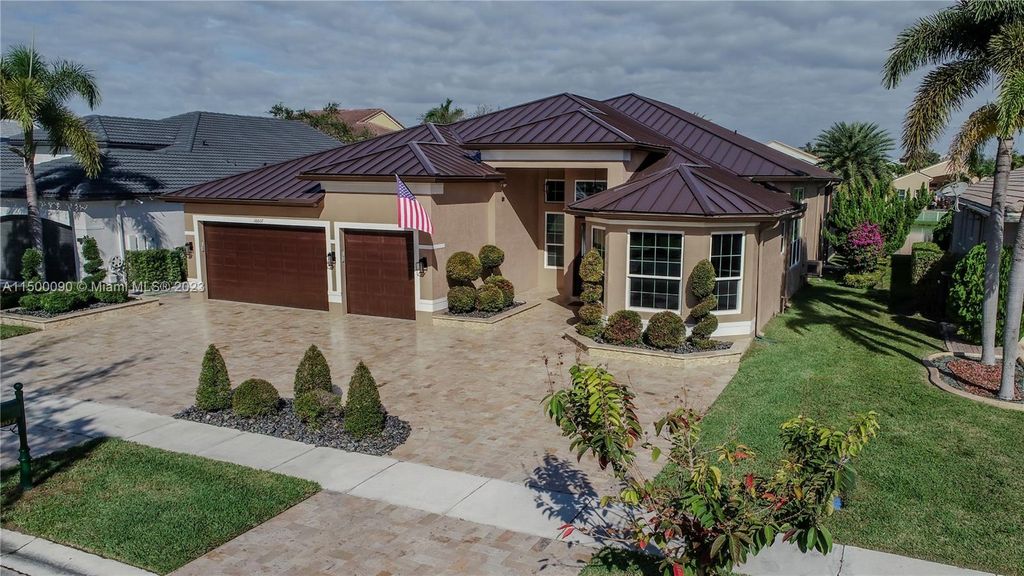 Photo of 18607 SW 46th St, Miramar, FL 33029 (MLS # A11500090)