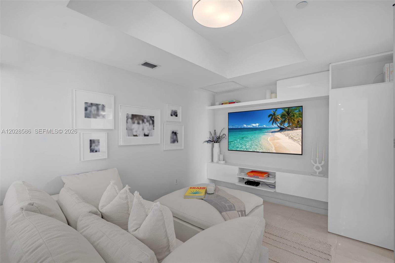 ICONBRICKELL CONDO NO 1 - Residential