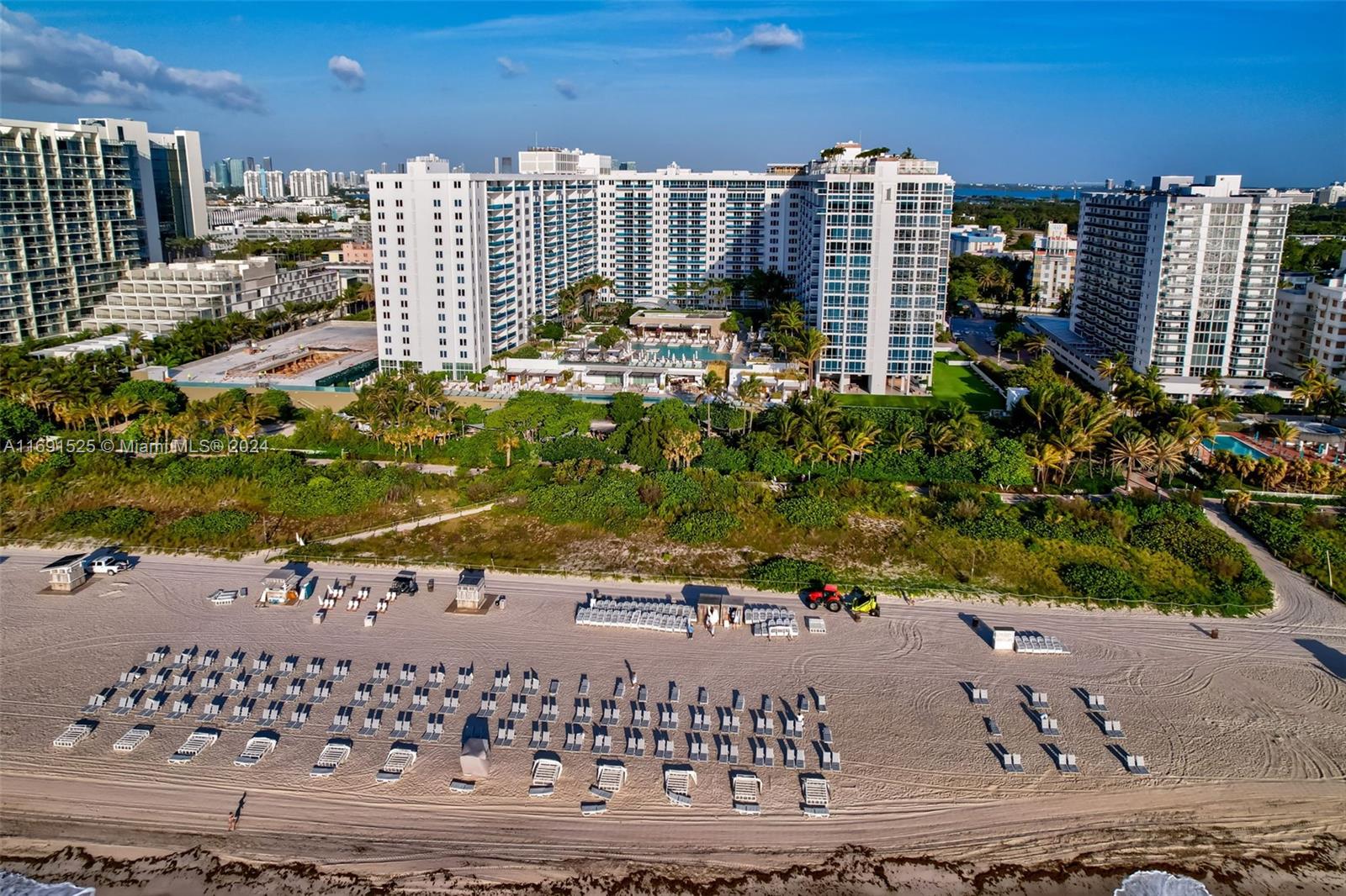 RONEY PALACE CONDO - Residential