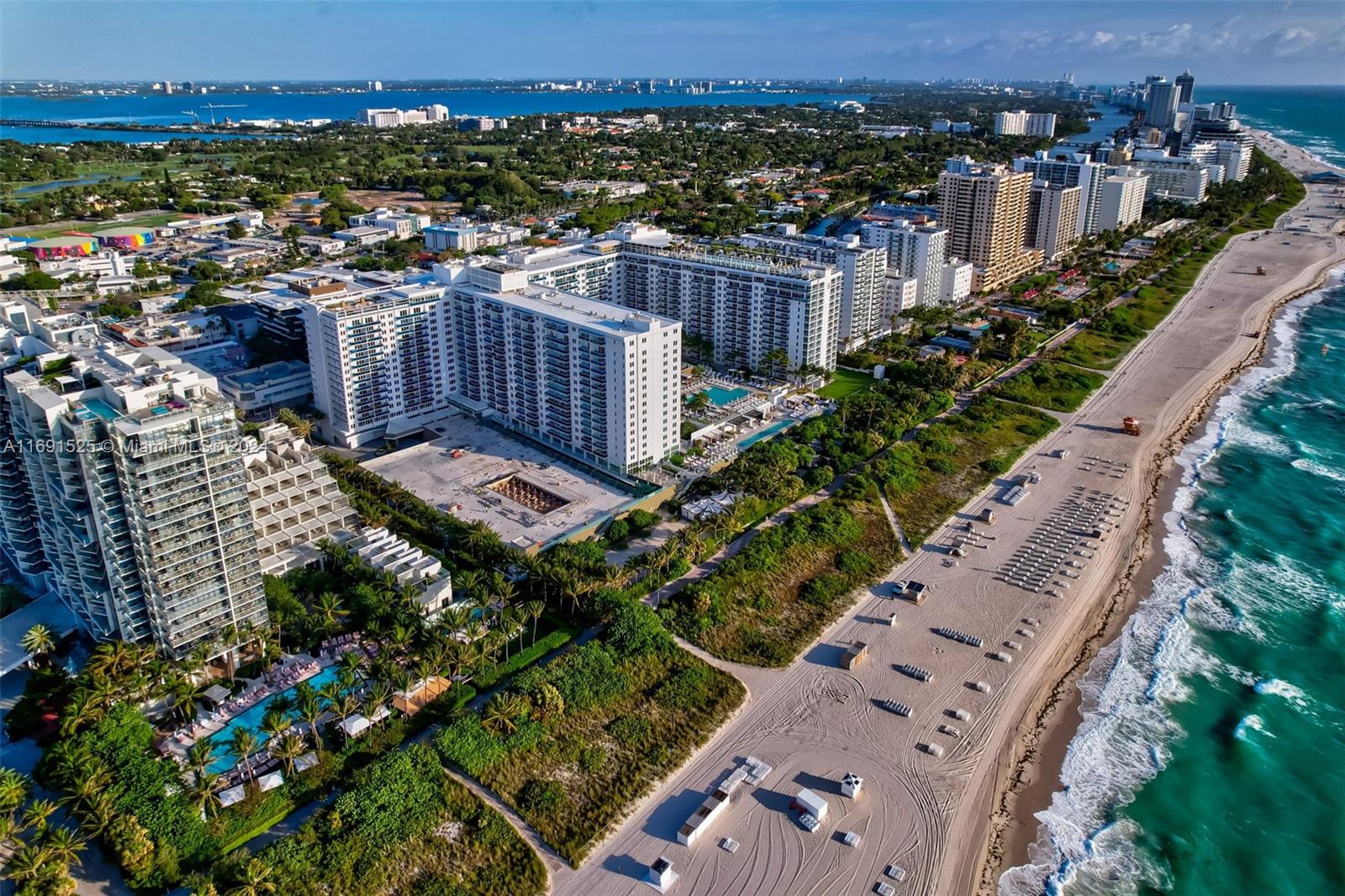 RONEY PALACE CONDO - Residential