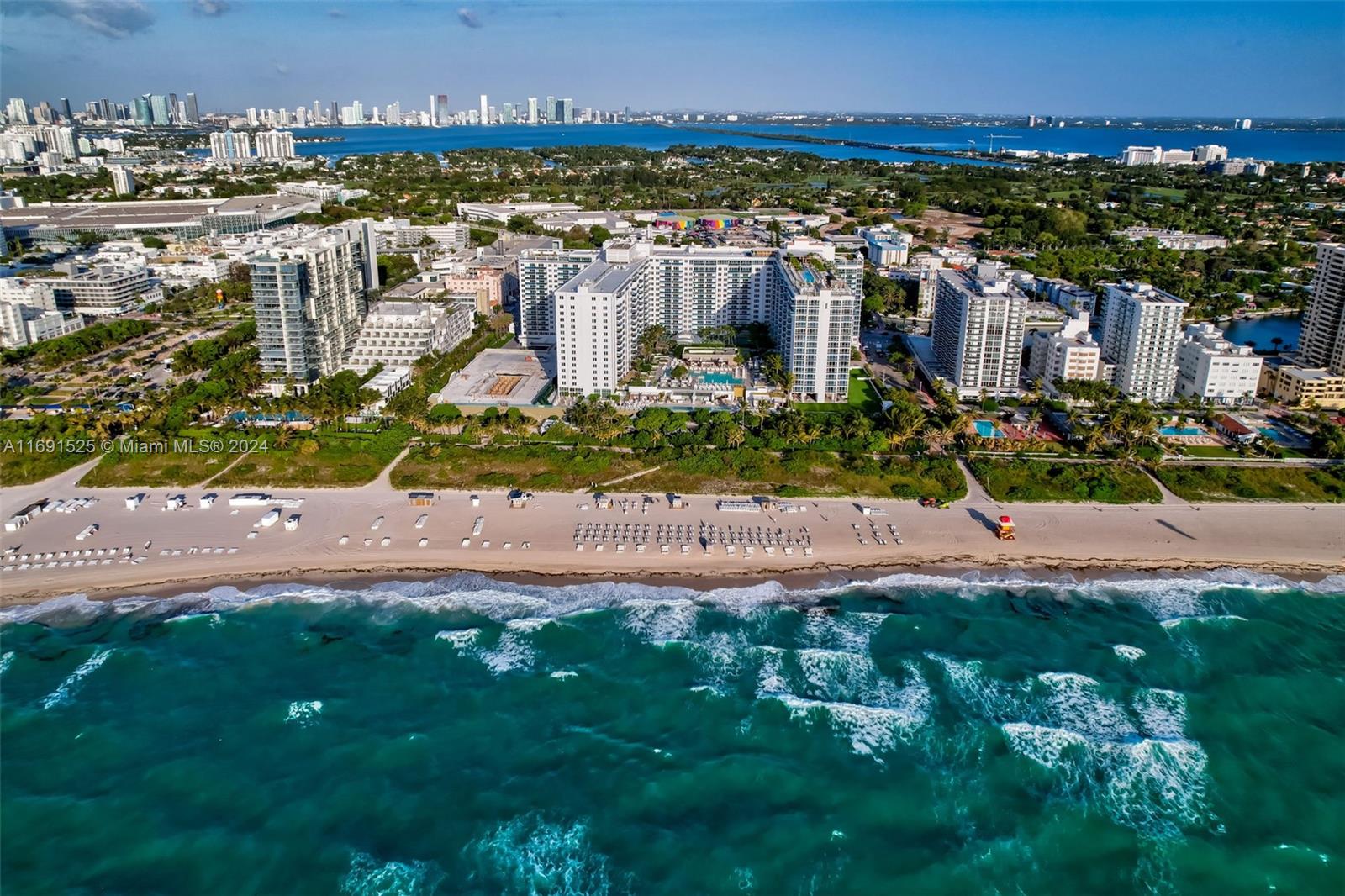 RONEY PALACE CONDO - Residential