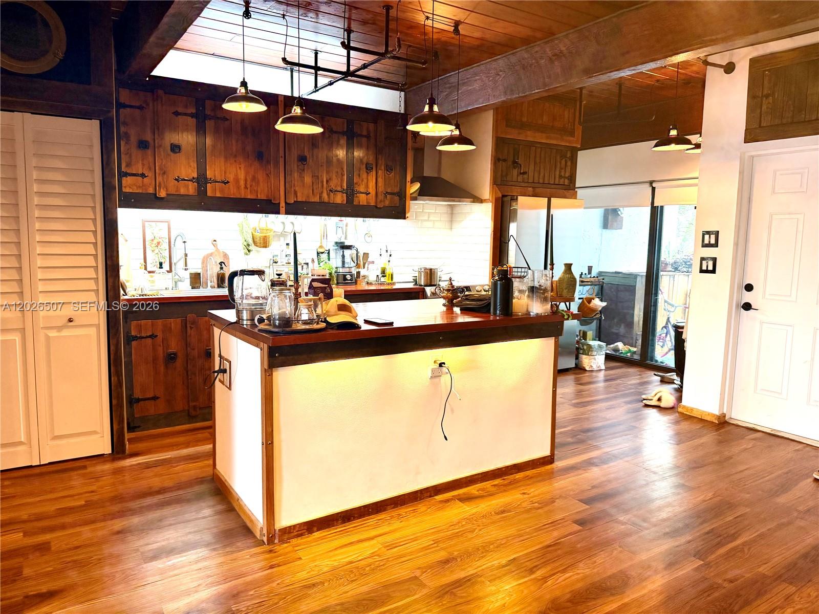 RIVERWOOD SEC 3 - Residential