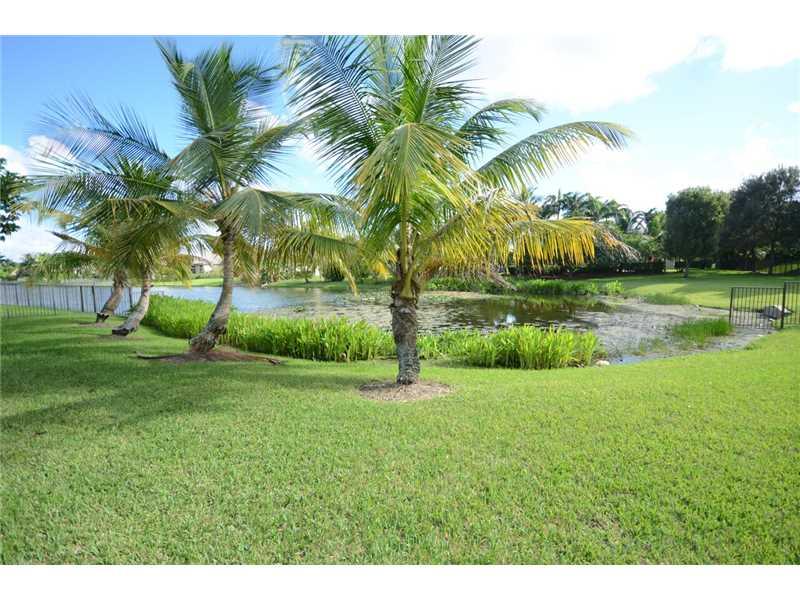 RIVERSTONE 172-111 B - Residential