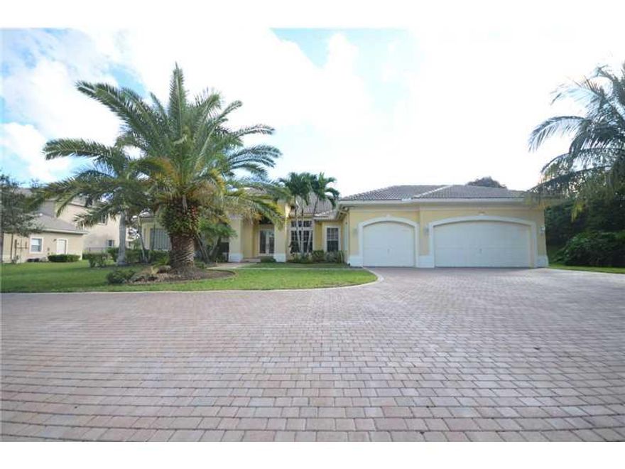 Owner says SELL, price is reduce for a quick sale. EZ to show -Over 4K sqft barley lived in, still brand new conditions. Seller will give buyer(s) $25,000 CONSSESSION TO THE BUYER. Owner would consider selling it furnished or partially furniture. Check out our youtube video!