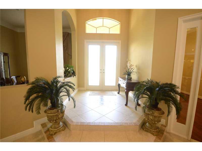 RIVERSTONE 172-111 B - Residential