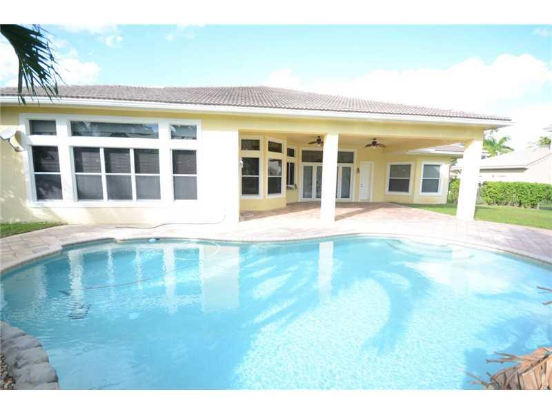 RIVERSTONE 172-111 B - Residential