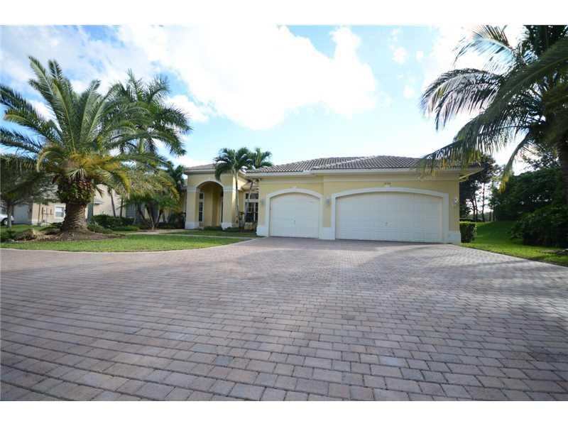 RIVERSTONE 172-111 B - Residential