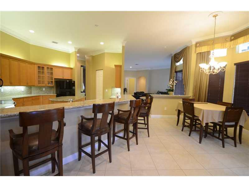 RIVERSTONE 172-111 B - Residential