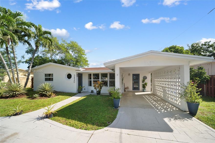 Experience the quintessential Florida lifestyle in this beautifully updated home 2BR/2B easily converted to a 3BR
15 min to FLL airport, 15 min to the beach and just 10 min to the vibrant Wilton Manors! Completely renovated in 2019 The home features a modern kitchen with beautiful granite counter tops, SS appliances. New roof, water heater and all impact windows and doors. Located on an ocean access canal (fixed bridges) The tranquil water views from the back yard and across the street directly is the beautiful Veterans Park Call or text LA anytime Easily to accommodate showings! It's a must see! OPEN HOUSE SUN 11-2