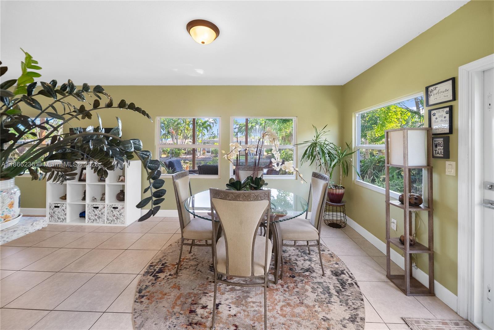 ROYAL PALM ACRES THIRD SE - Residential