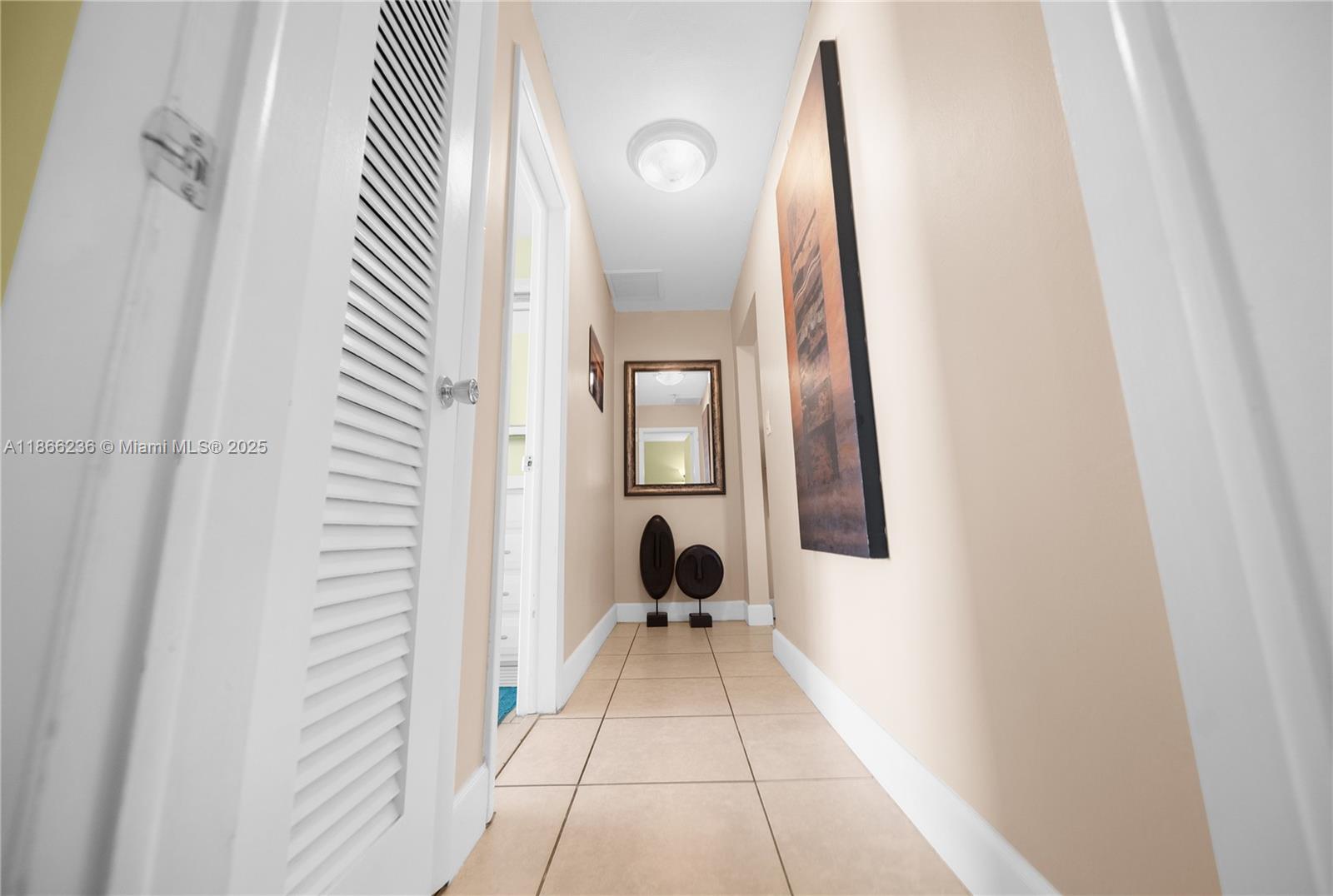 ROYAL PALM ACRES THIRD SE - Residential