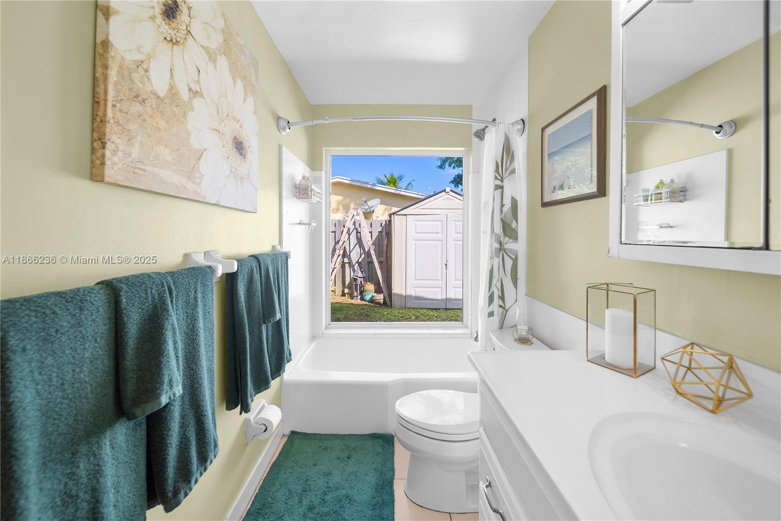 ROYAL PALM ACRES THIRD SE - Residential