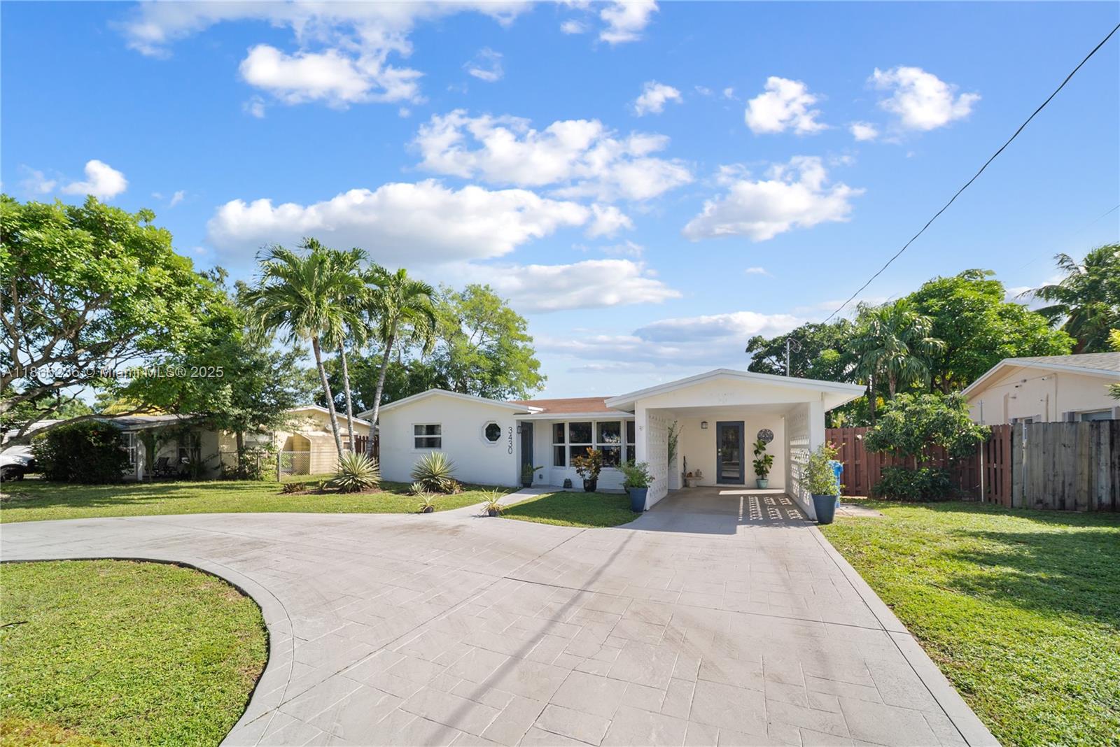 ROYAL PALM ACRES THIRD SE - Residential