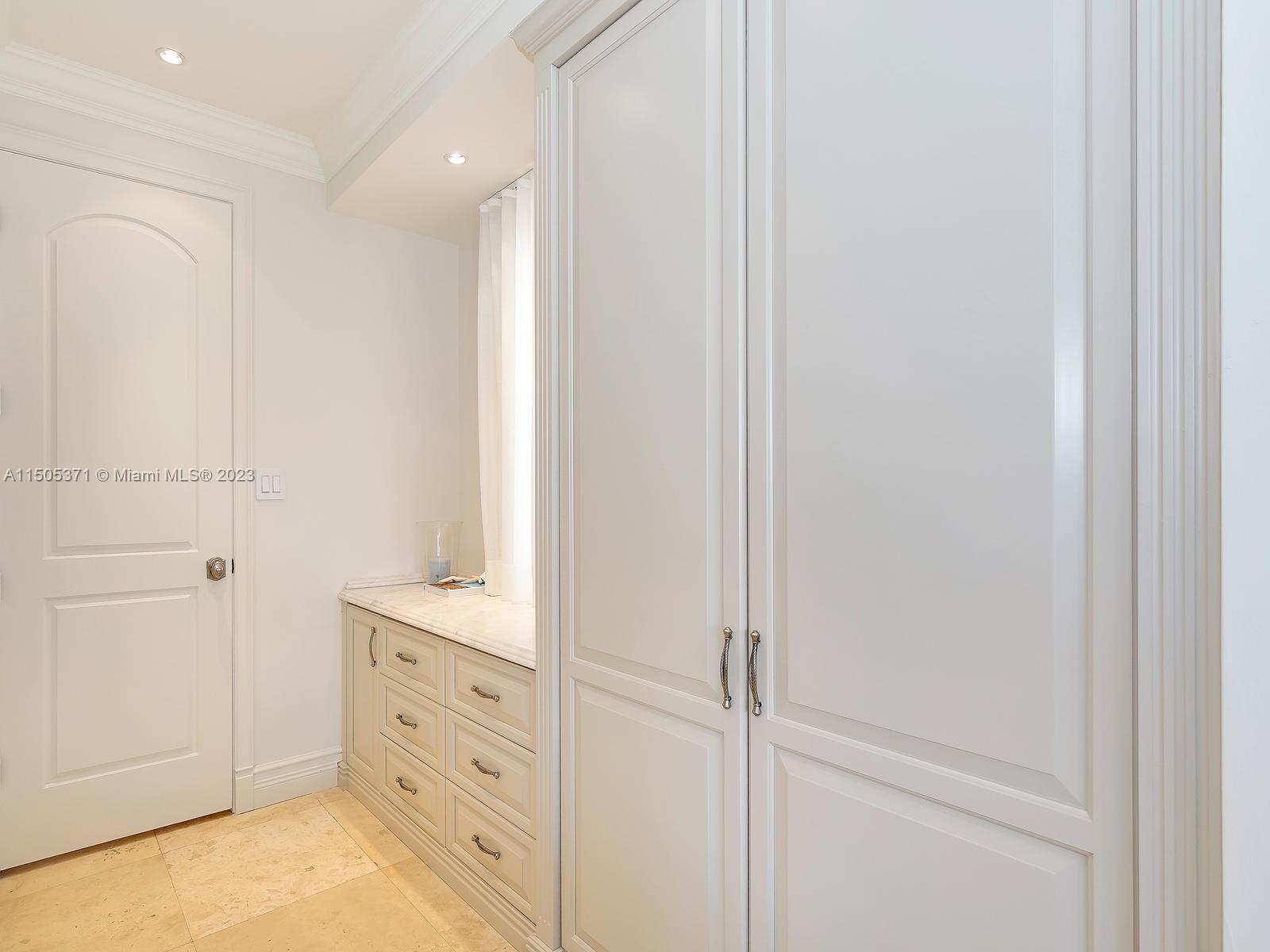 SEASIDE VILLAGE - Residential Lease