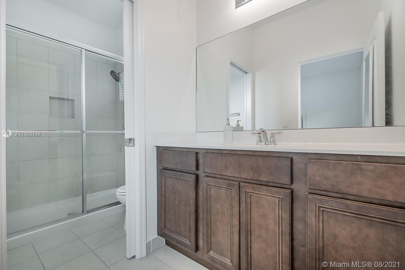 DIXIE LANDMARK PLAT - Residential