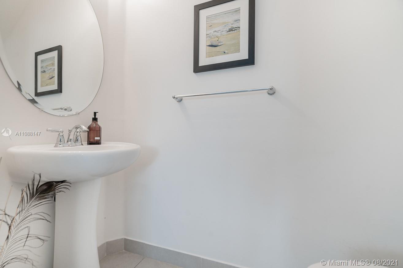 DIXIE LANDMARK PLAT - Residential