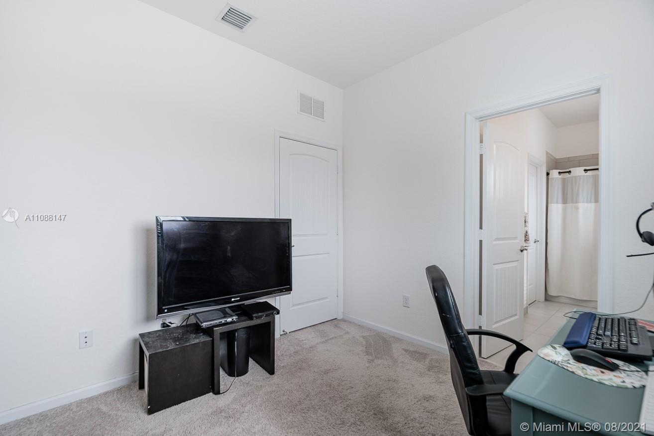 DIXIE LANDMARK PLAT - Residential