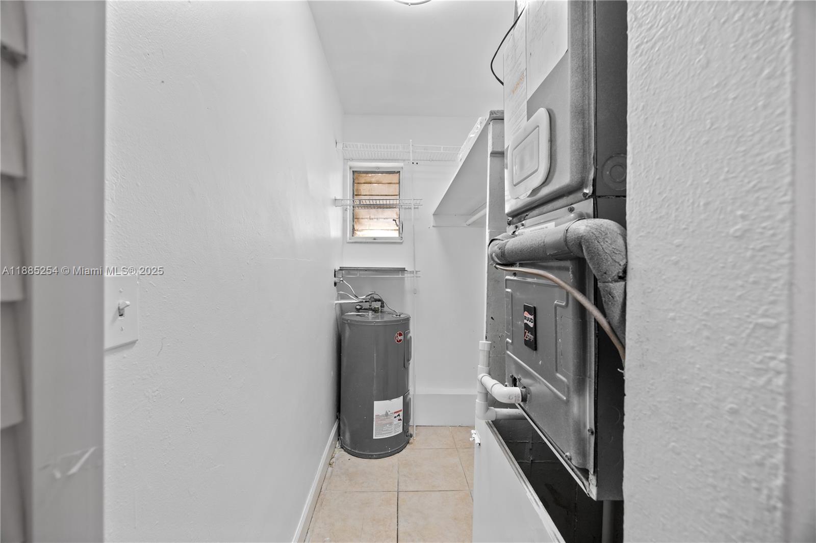 MIAMI GARDENS ESTATES SEC - Residential Lease