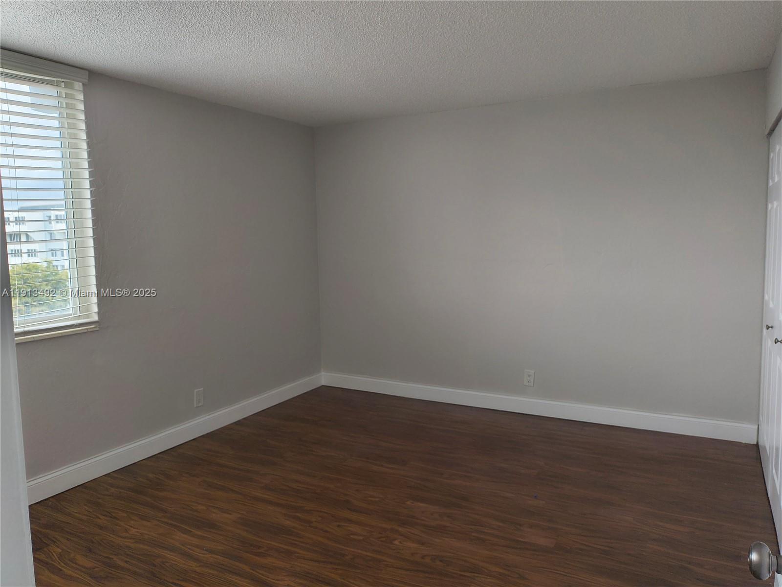 DADELAND PLACE CONDO - Residential Lease