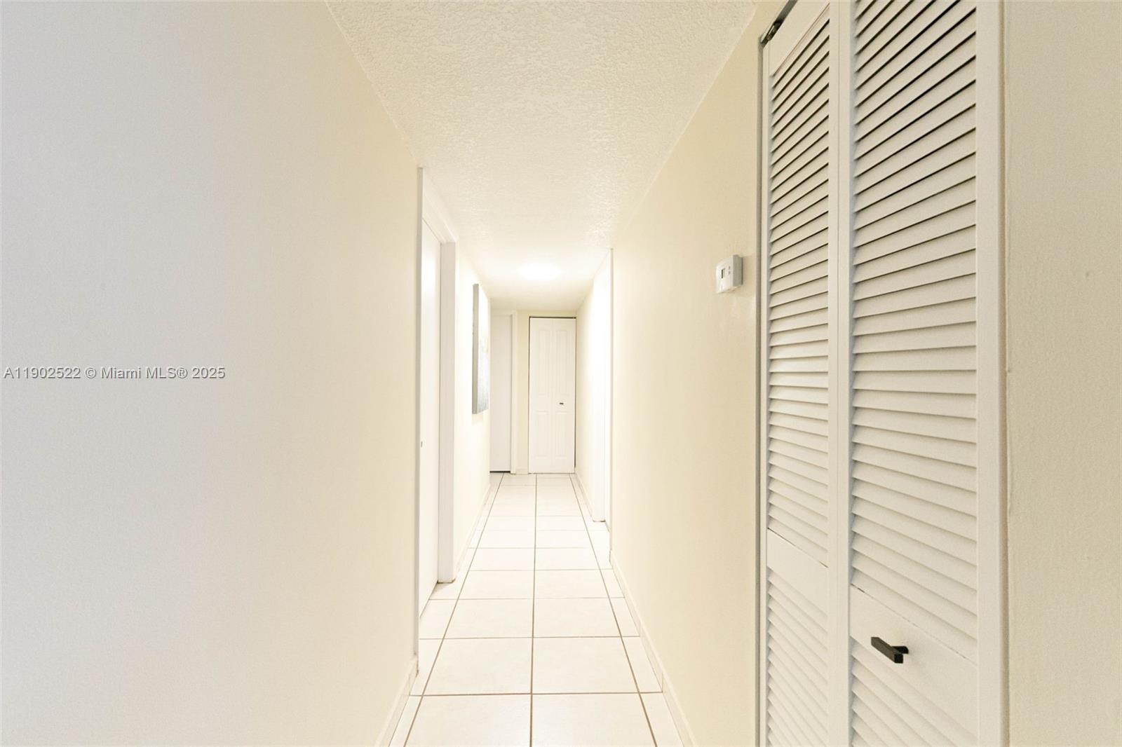 DORAL PK CO CLUB VILLAS C - Residential