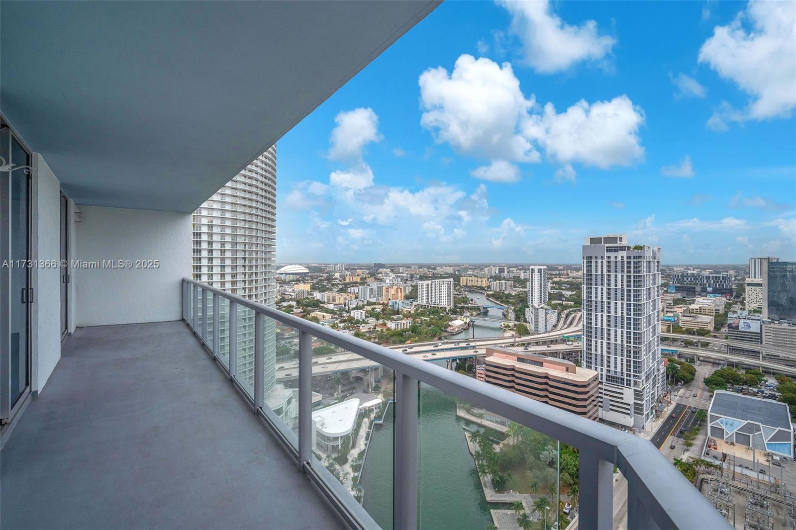 Rental Property at 185 Sw 7th St 3503, Miami, Broward County, Florida - Bedrooms: 2 
Bathrooms: 3  - $3,800 MO.