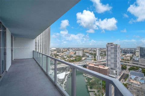 185 SW 7th St 3503 Miami FL 33130