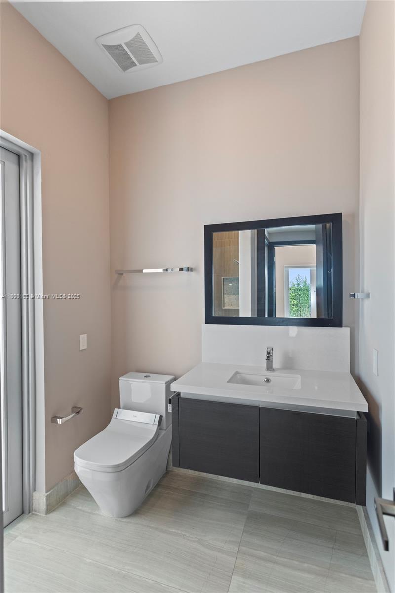 OASIS PARK SQUARE AT DORA - Residential Lease