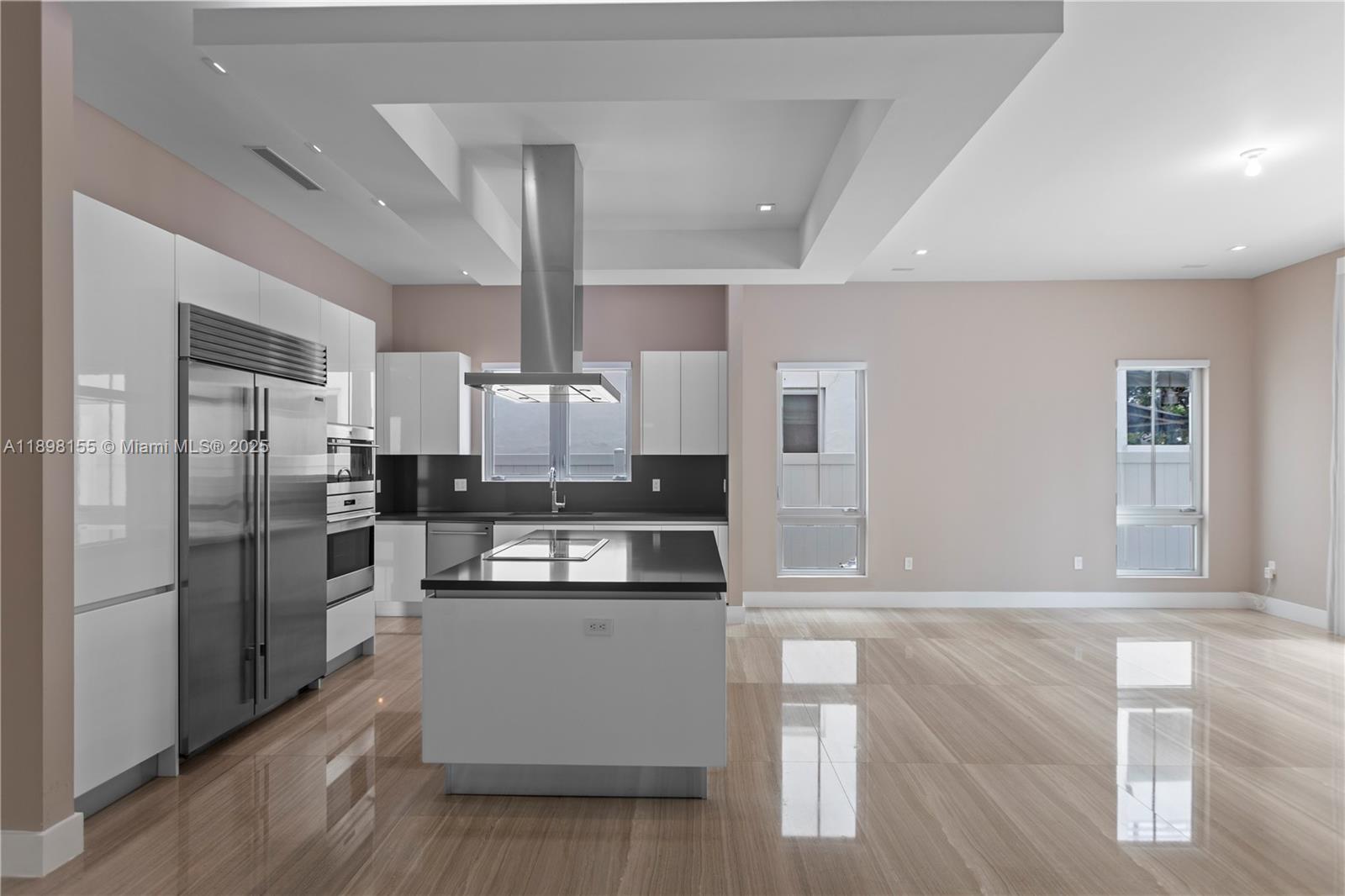 OASIS PARK SQUARE AT DORA - Residential Lease