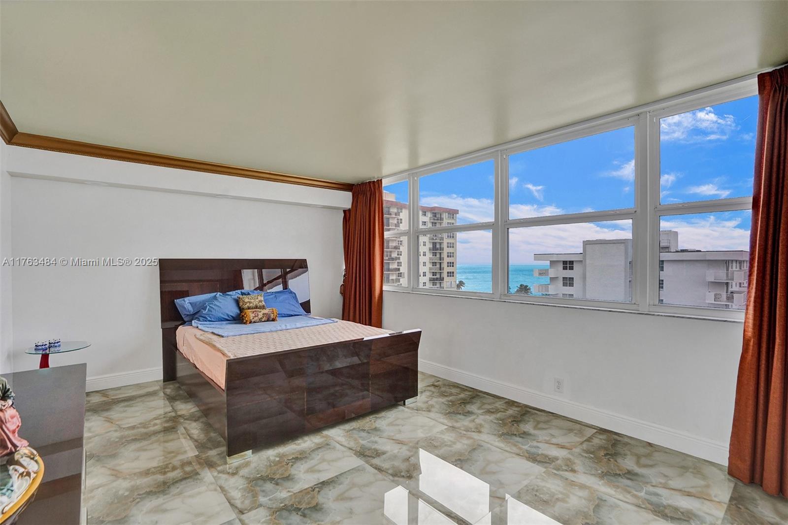 TRAFALGAR TOWERS CONDOMIN - Residential Lease