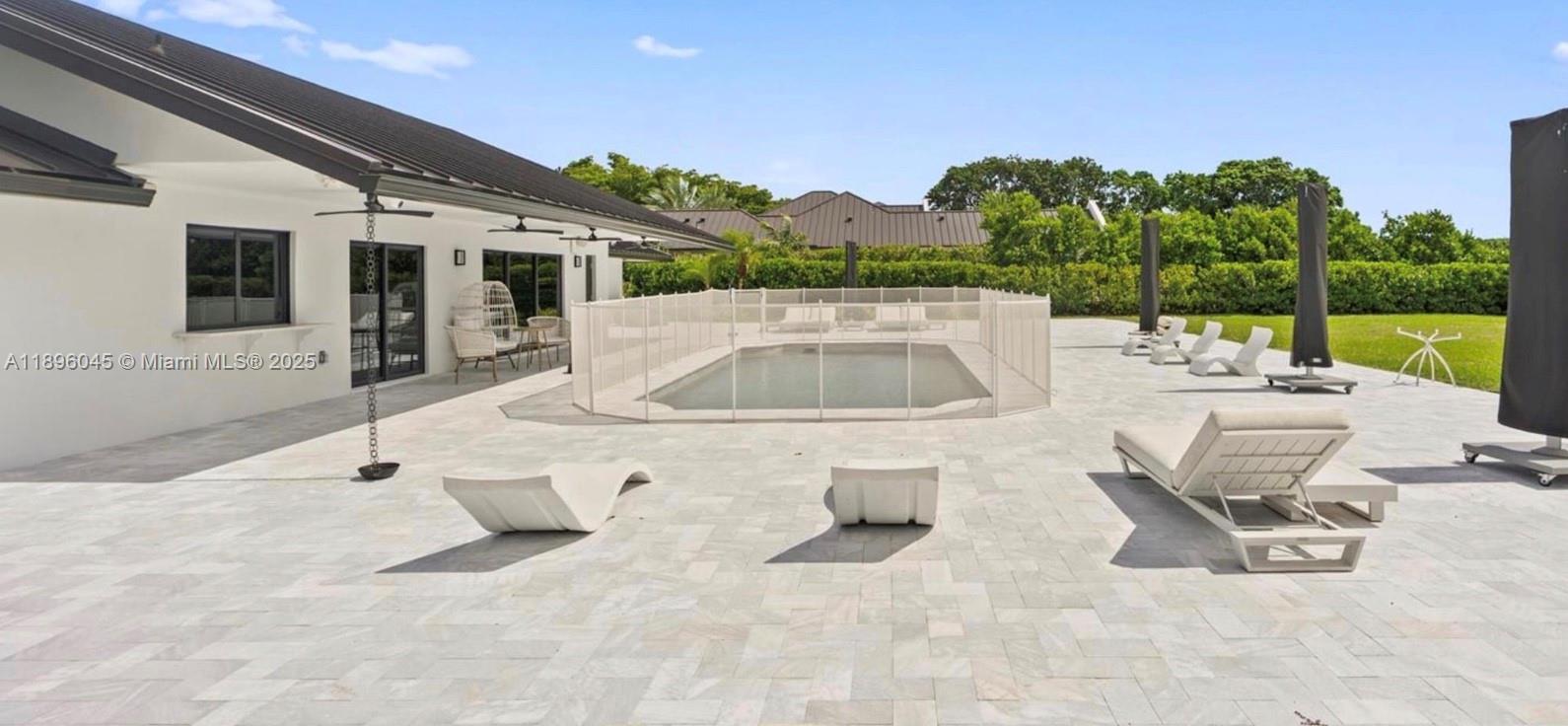 FIELDBROOK - Residential