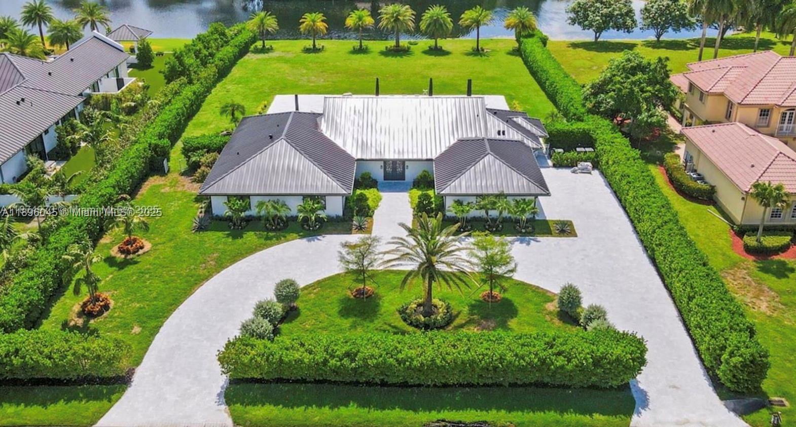 View photos, virtual tours, details... 17873 W Fieldbrook Cir W