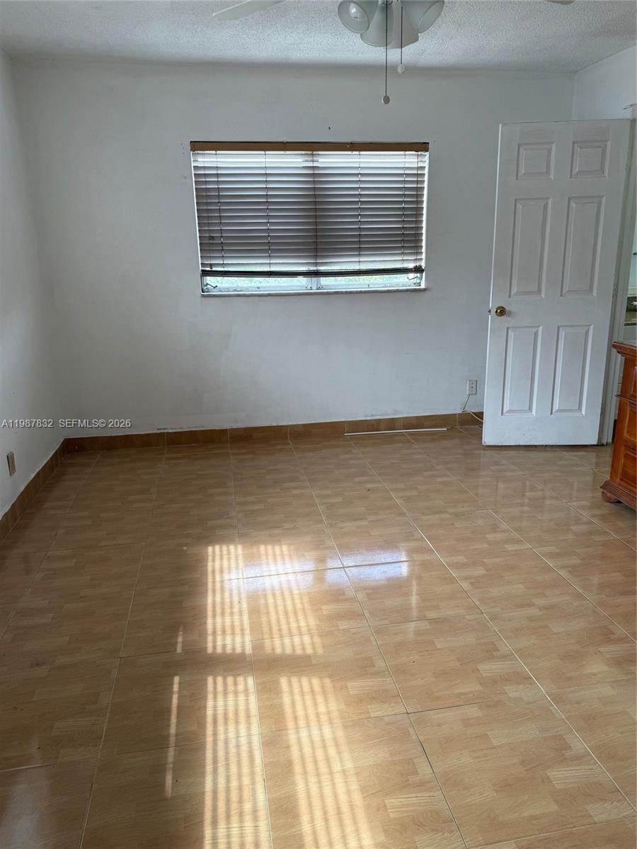 MEADOWBROOK TOWERS CONDO - Residential Lease