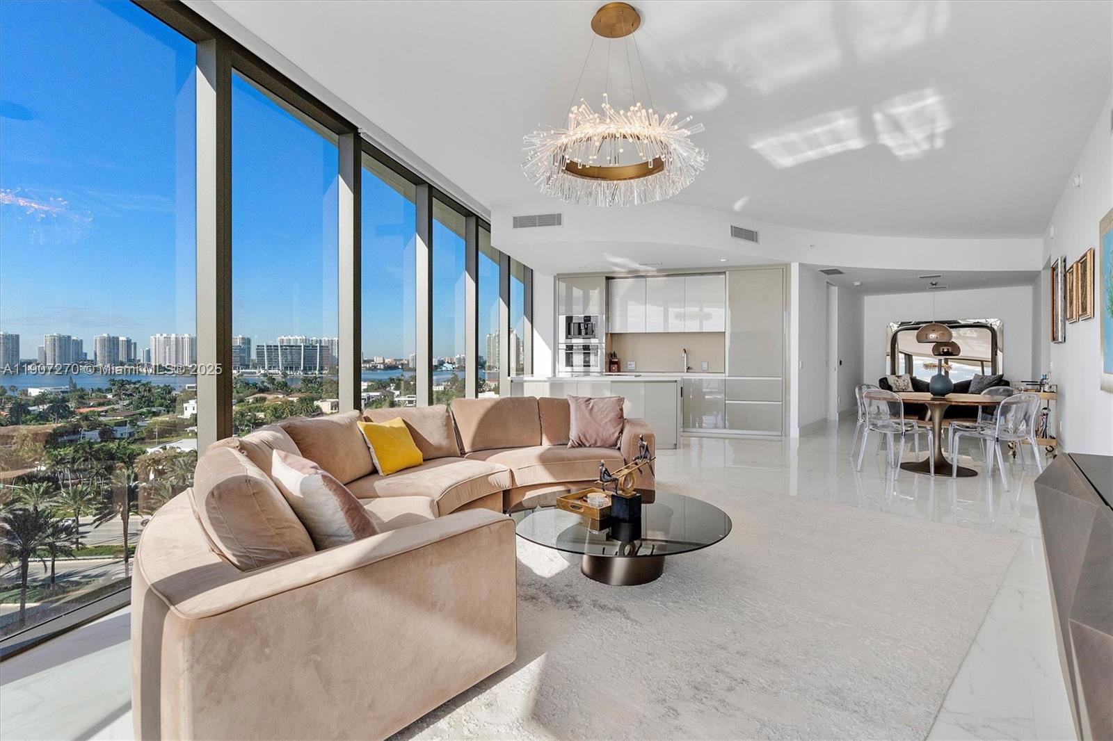 18975 Collins Ave 804