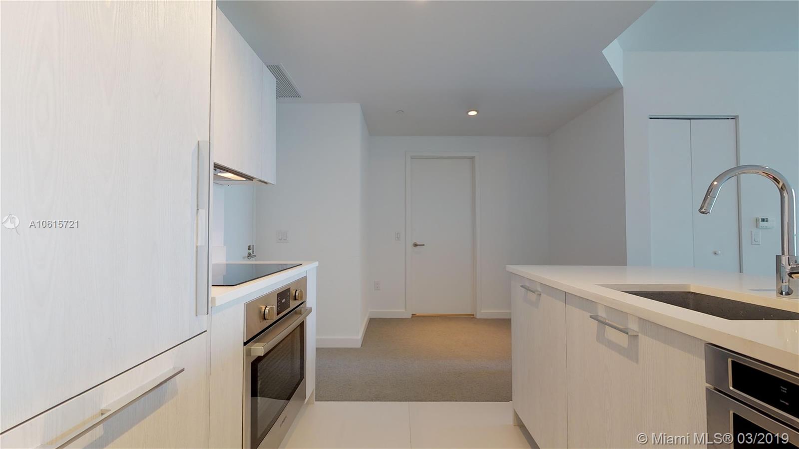 PARAISO BAYVIEWS CONDO - Residential Lease