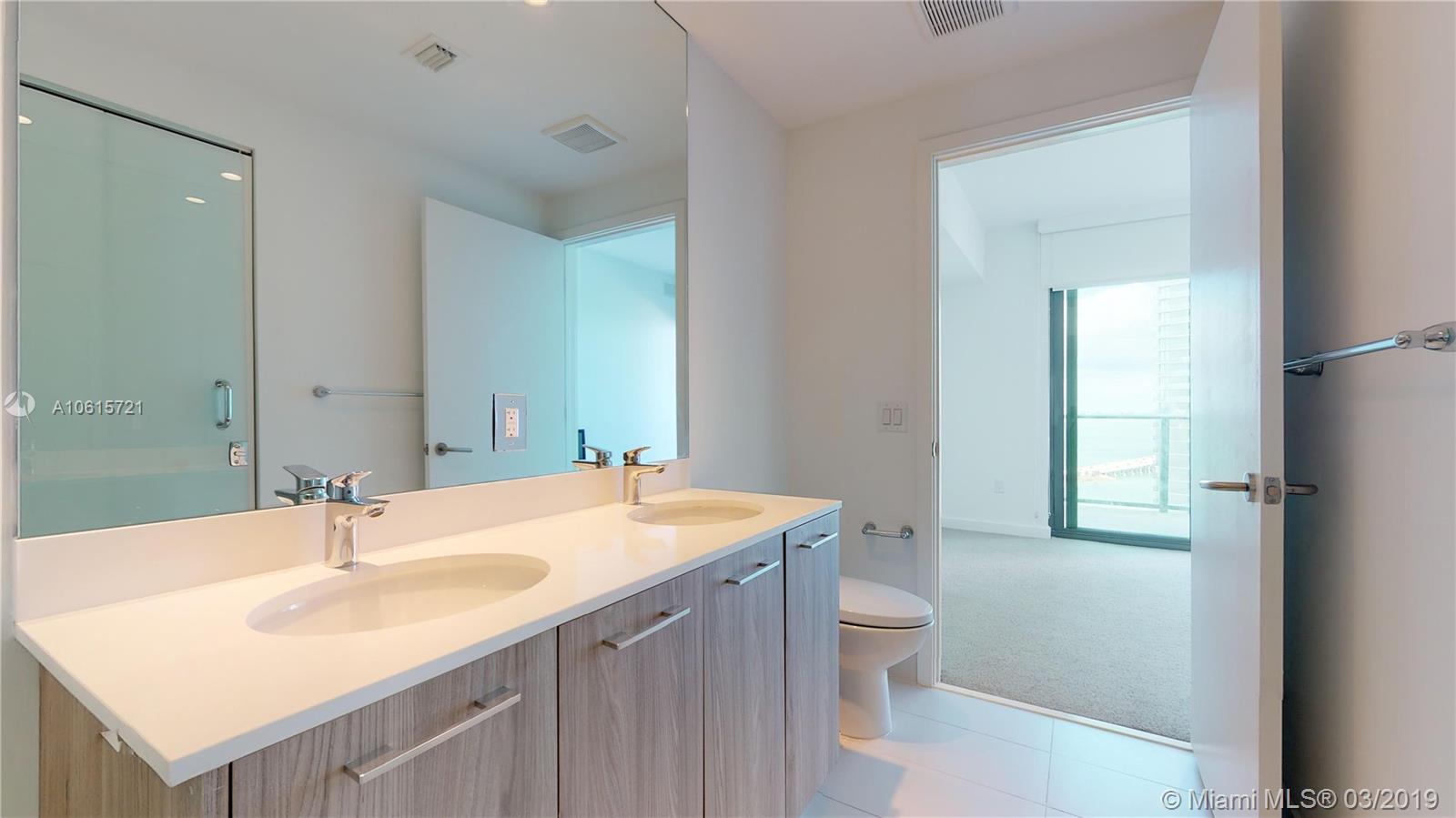 PARAISO BAYVIEWS CONDO - Residential Lease