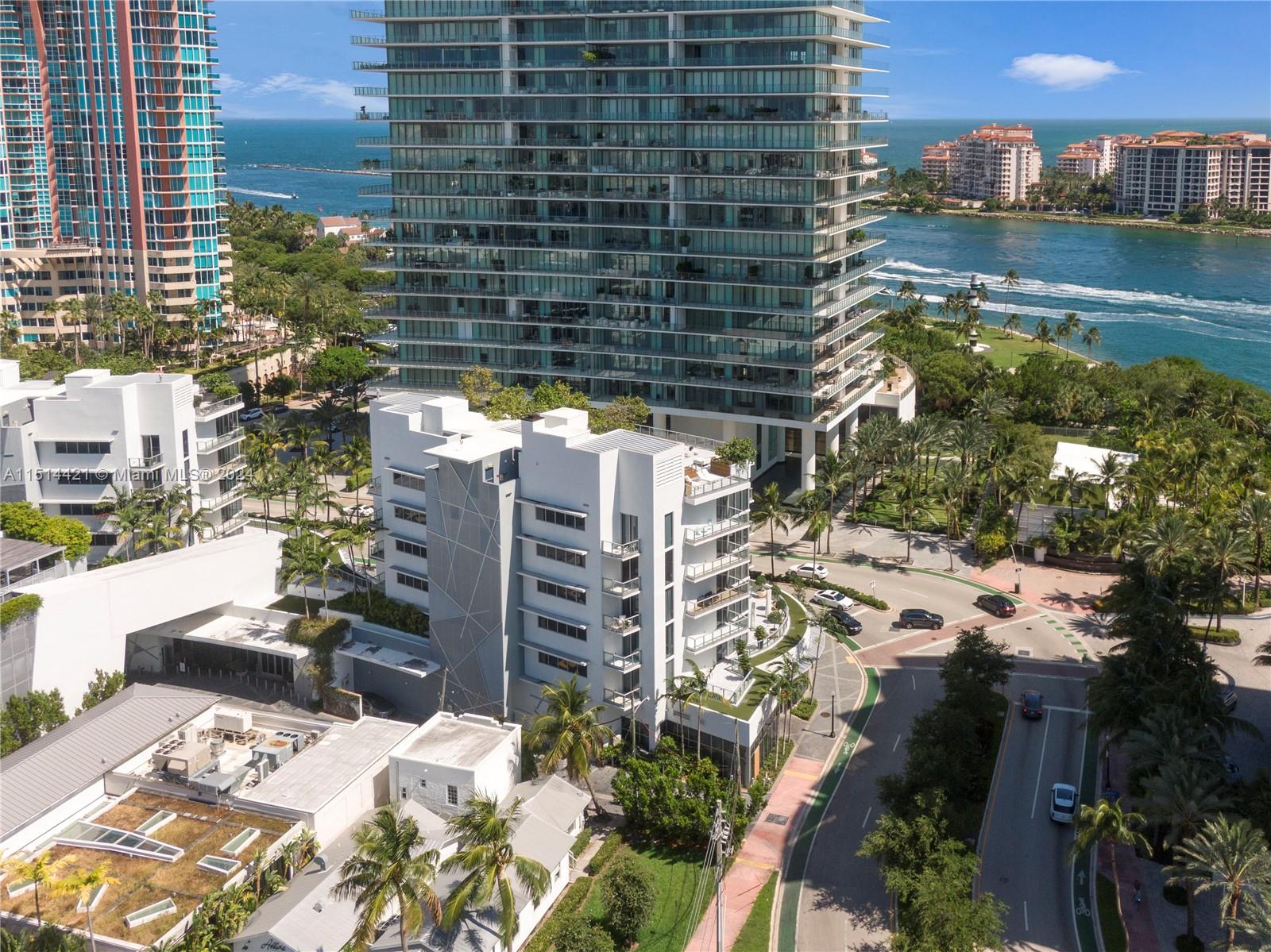 MAREA CONDO - Residential