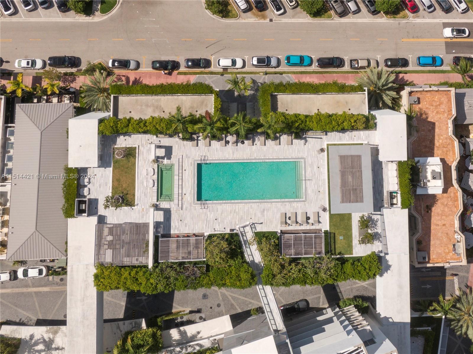 MAREA CONDO - Residential