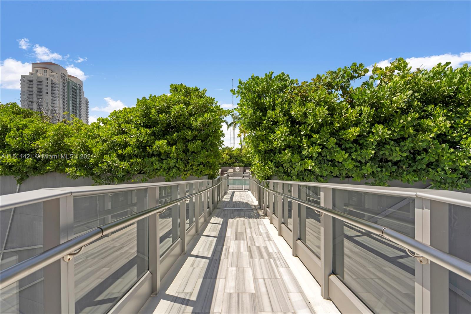 MAREA CONDO - Residential