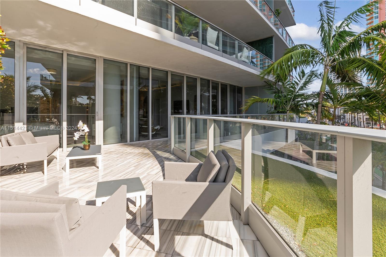 MAREA CONDO - Residential