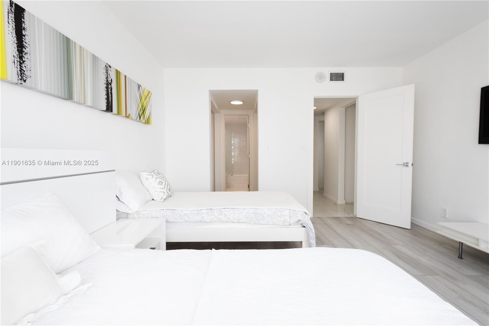 OCEAN SUMMIT CONDO - Residential Lease