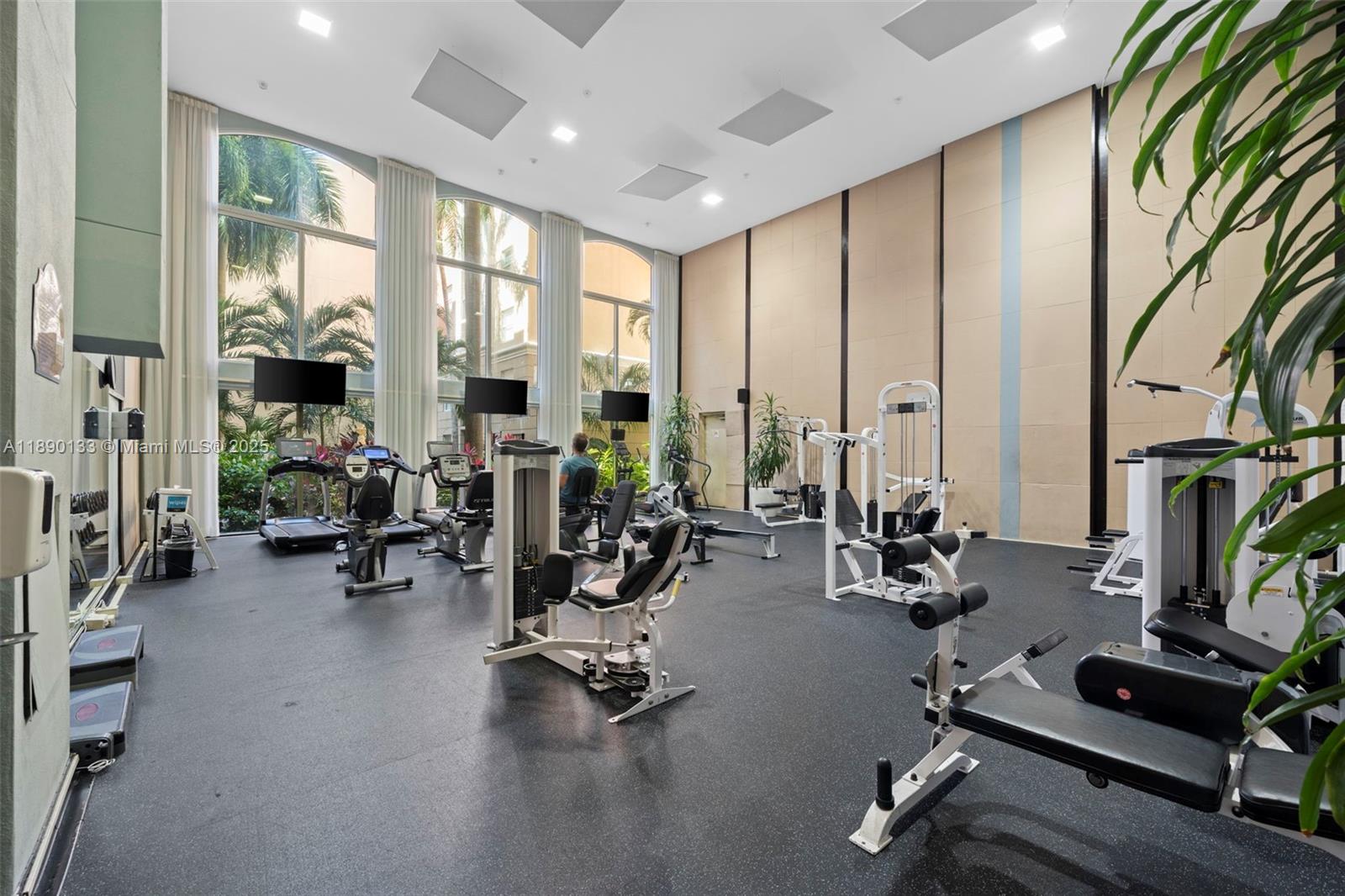 PORTO BELLAGIO CONDO - Residential Lease