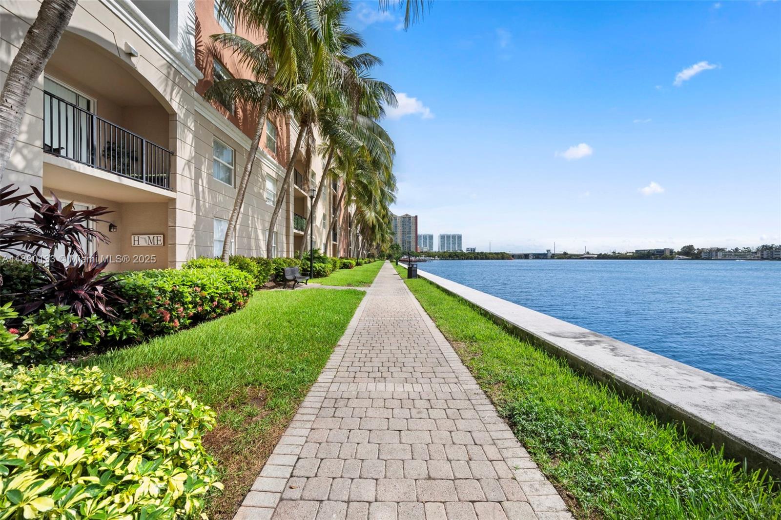 PORTO BELLAGIO CONDO - Residential Lease