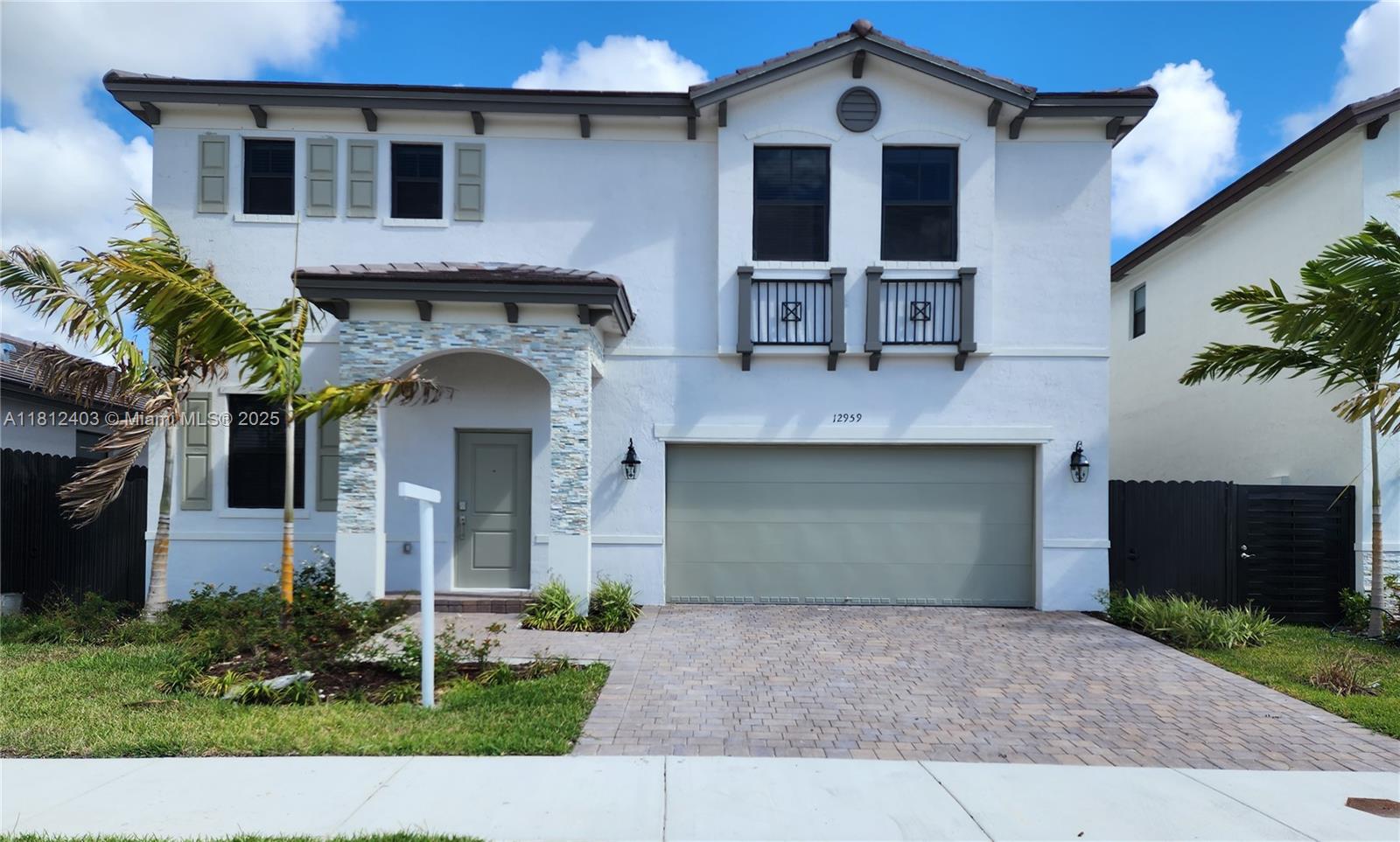 Property for Sale at Address Not Disclosed, Miami, Broward County, Florida - Bedrooms: 4 
Bathrooms: 3  - $650,000