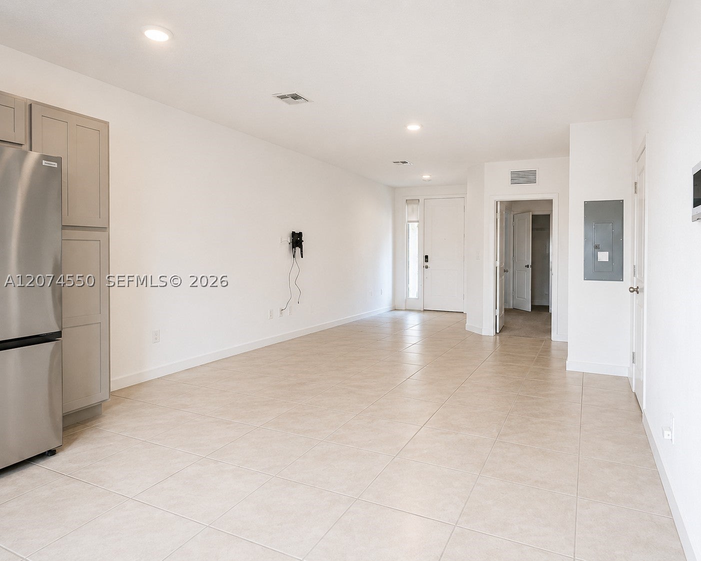 364 NW 8th Ct 364