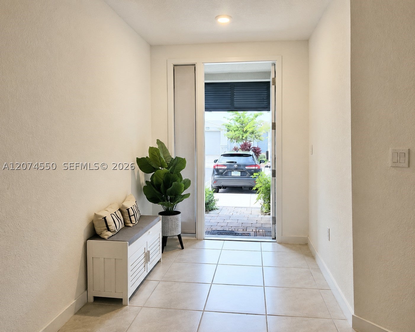 364 NW 8th Ct 364