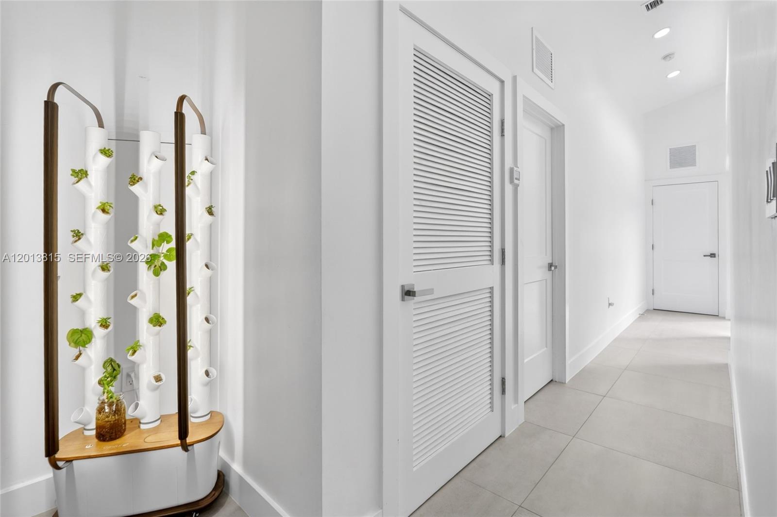 BRICKELL ESTATES - Residential